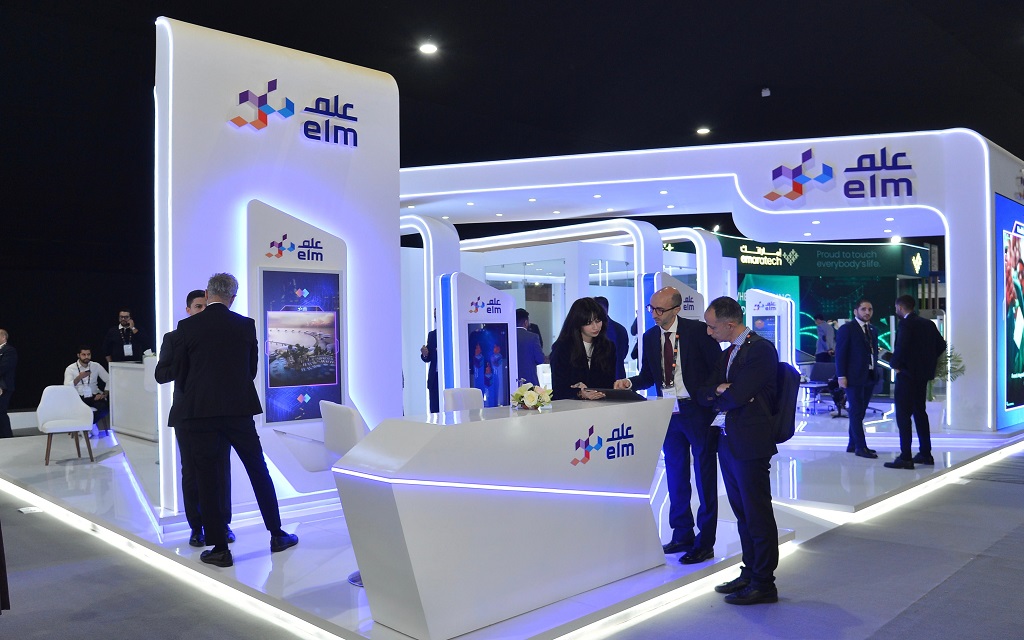 جناح شركة علم بإحدى الفعاليات