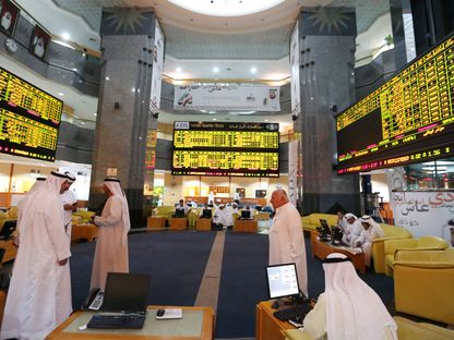 داخل سوق أبوظبي للأوراق المالية