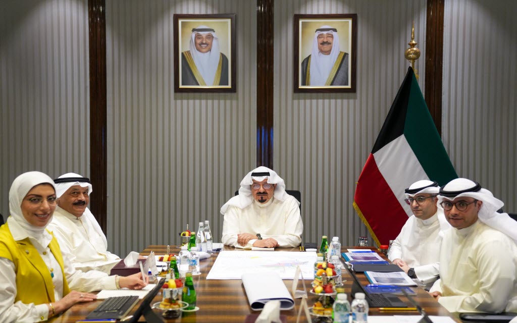 خلال الاجتماع