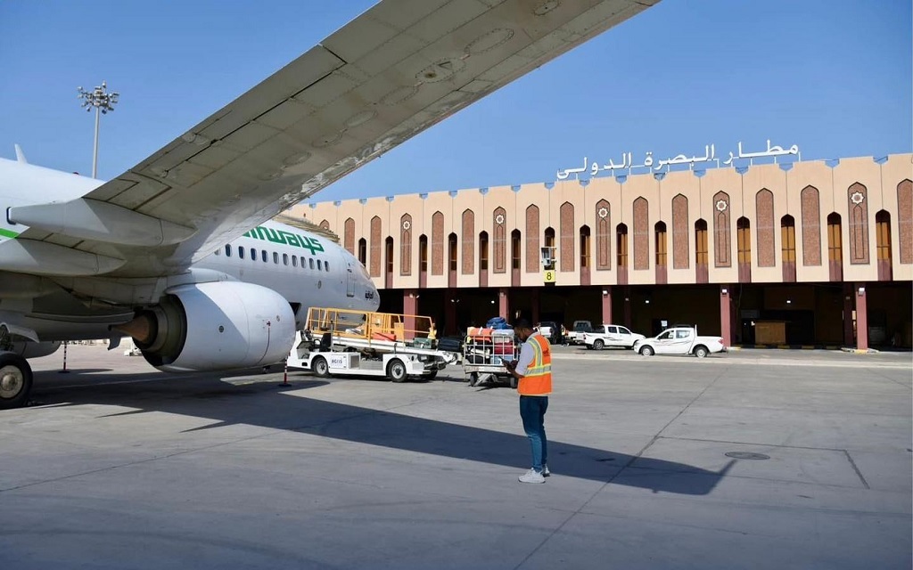 الخطوط الجوية العراقية تستأنف رحلاتها من مطار البصرة الدولي خلال النهار لتأمين حركة المسافرين
