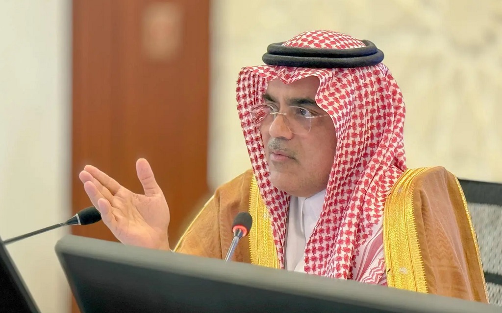 نائب وزير الصناعة والثروة المعدنية، لشؤون الصناعة خليل بن سلمة خلال اللقاء
