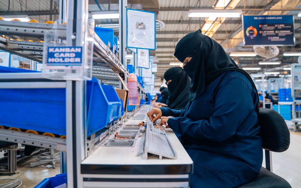 منشأة صناعية في السعودية- أرشيفية