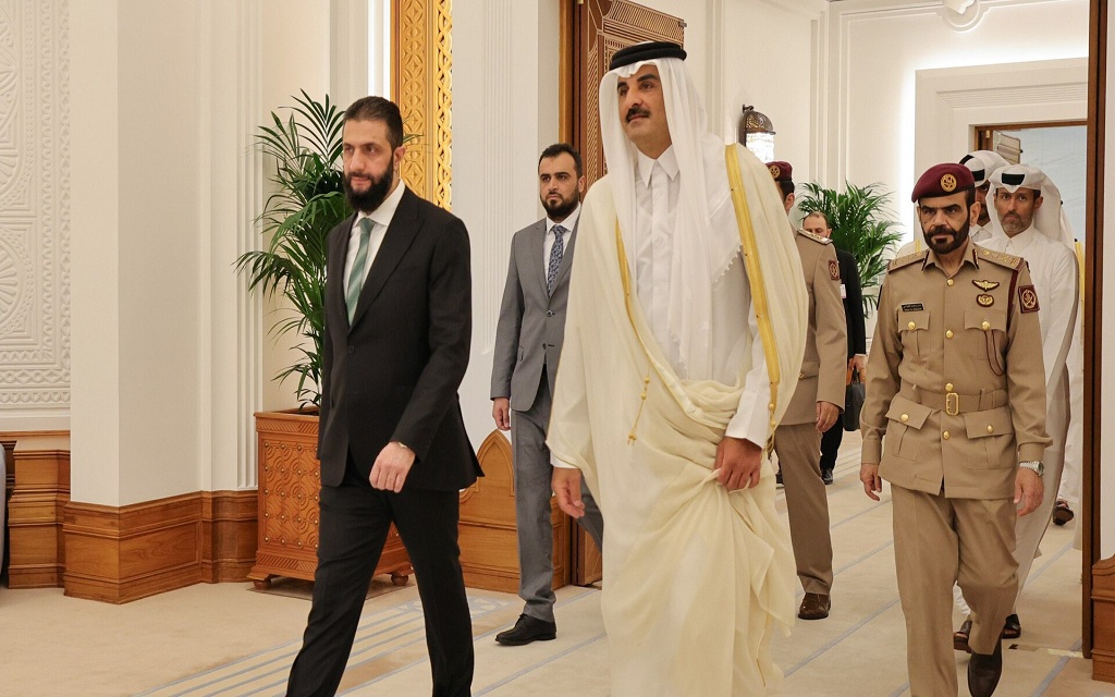 الشيخ تميم بن حمد آل ثاني أمير دولة قطر والرئيس السوري أحمد الشرع