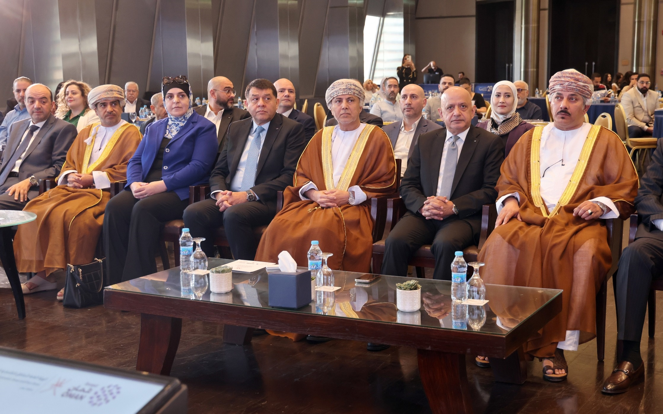 جانب من اللقاء الأردني العُماني بالعاصمة الأردنية