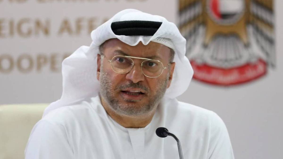 أنور بن محمد قرقاش المستشار الدبلوماسي لرئيس دولة الإمارات