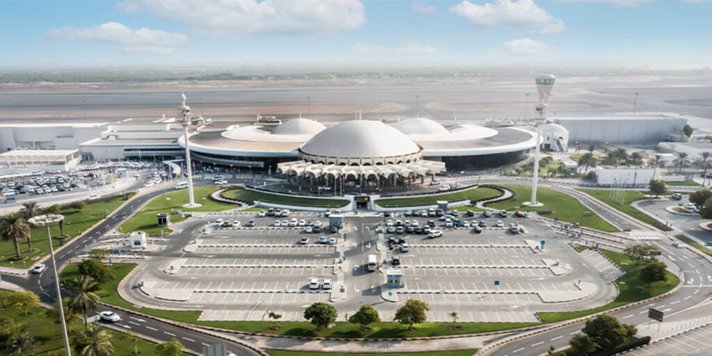 مطار الشارقة