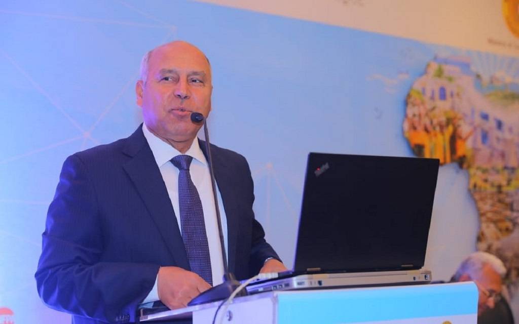 كامل الوزير وزير الصناعة